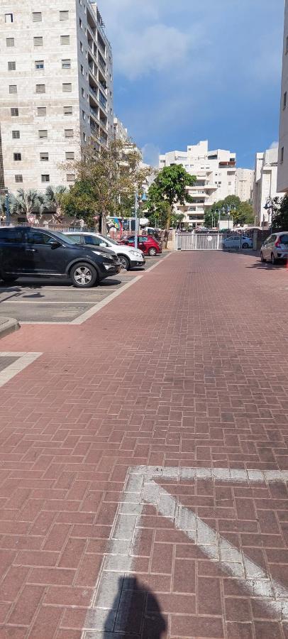 Apartment 2 Bedrooms Central Location Ashdod Exterior foto