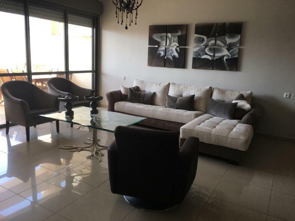 Apartment 2 Bedrooms Central Location Ashdod Exterior foto